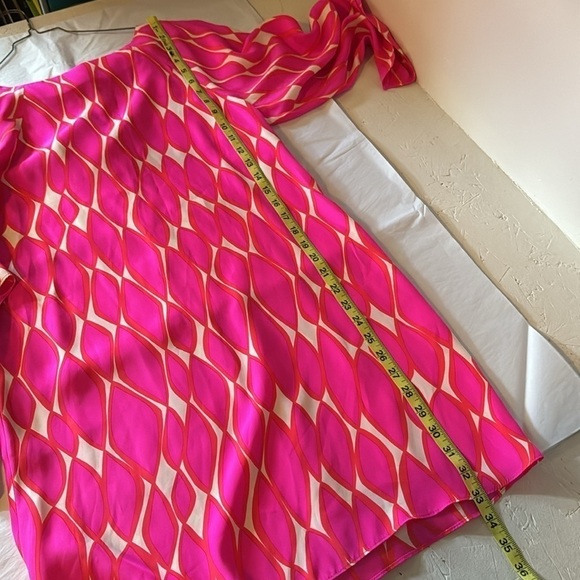 *NWOT* ALICE & TRIXIE 100% silk dress ***DESIGNER*** - Picture 10 of 13